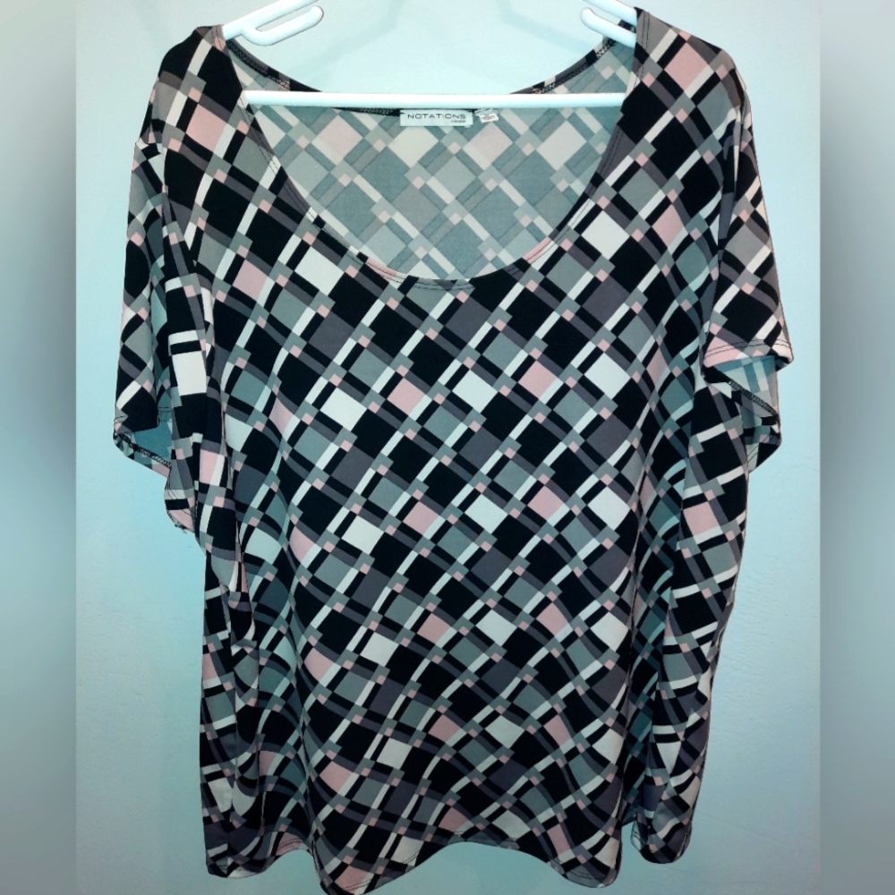 Beautiful pink, black, gray top by Notations Woman, Size 3X EUC